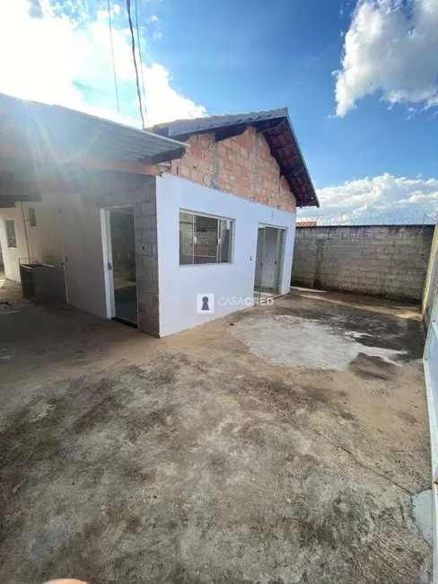 Foto 8 de Casa com 2 quartos à venda, 160m2 em Dos Carvalhos, Varginha - MG