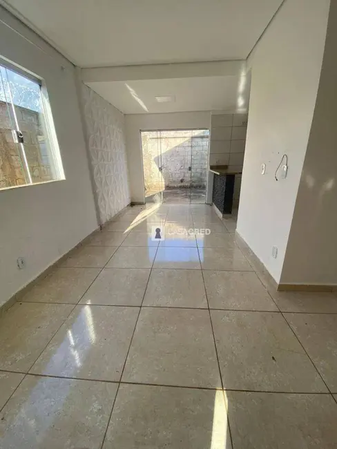 Foto 3 de Casa com 2 quartos à venda, 160m2 em Dos Carvalhos, Varginha - MG