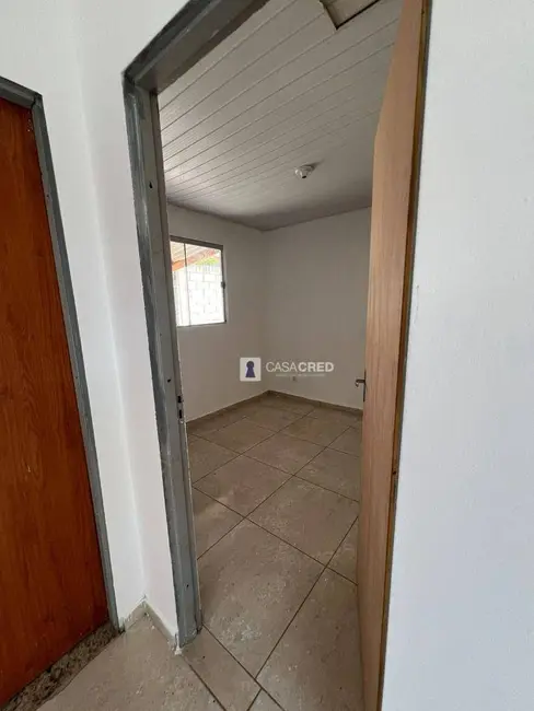 Casa com 2 quartos à venda, 200m2 em Dos Carvalhos, Varginha - MG - imagem 6 Foto 6 de Casa com 2 quartos à venda, 200m2 em Dos Carvalhos, Varginha - MG