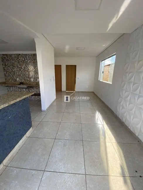 Foto 4 de Casa com 2 quartos à venda, 160m2 em Dos Carvalhos, Varginha - MG