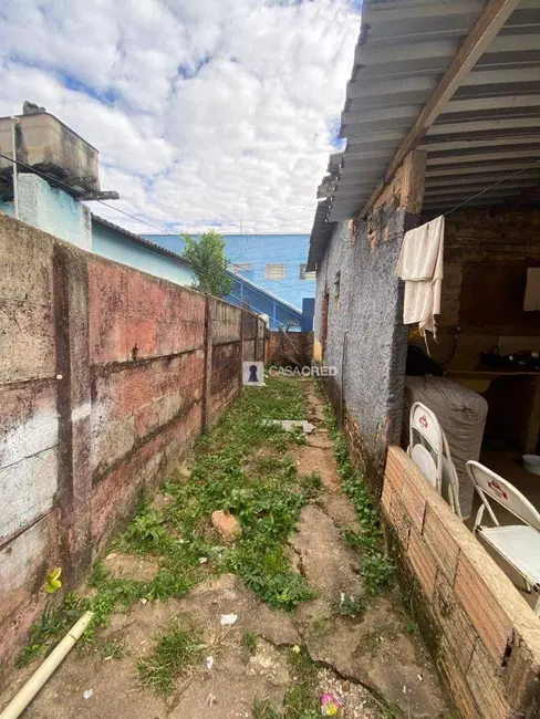 Casa com 2 quartos à venda, 370m2 em Vila Nogueira, Varginha - MG - imagem 9 Foto 9 de Casa com 2 quartos à venda, 370m2 em Vila Nogueira, Varginha - MG