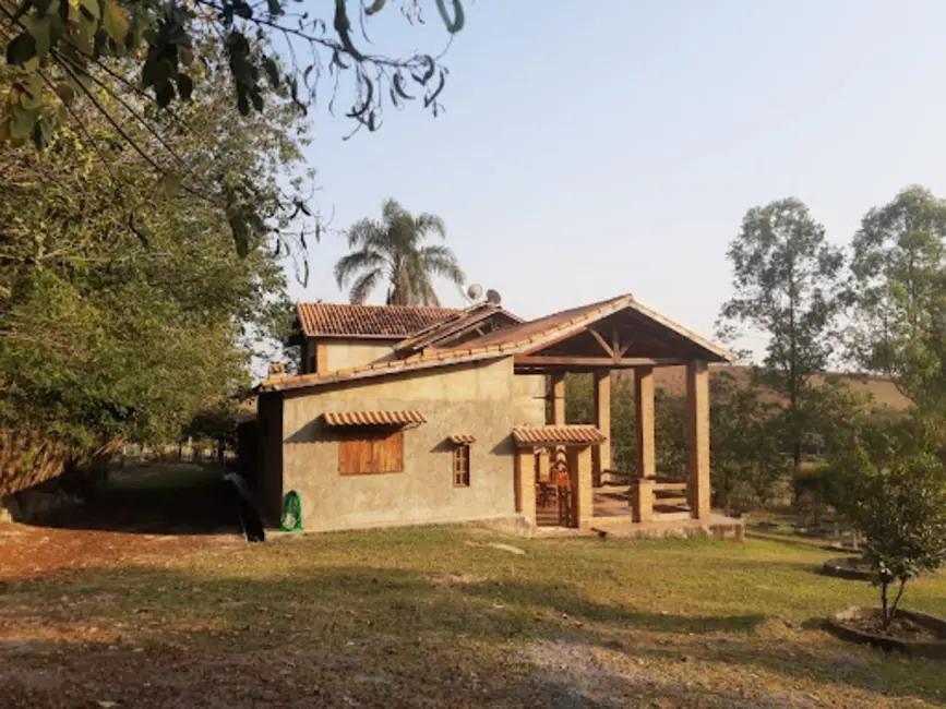 Foto 1 de Sítio / Rancho com 3 quartos à venda, 24m2 em Tres Coracoes - MG