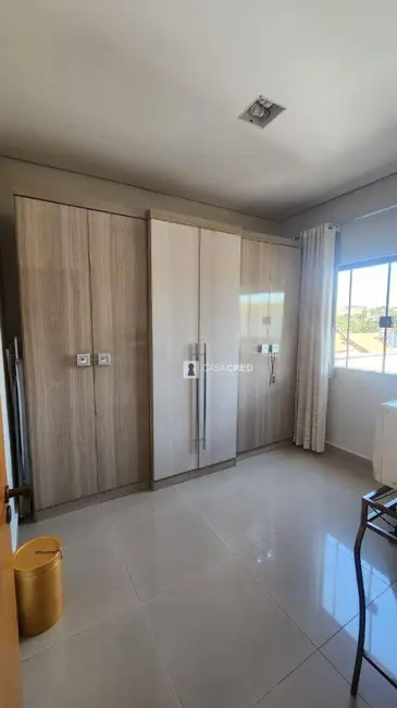 Foto 9 de Casa com 3 quartos à venda, 200m2 em Conjunto Habitacional Centenário, Varginha - MG
