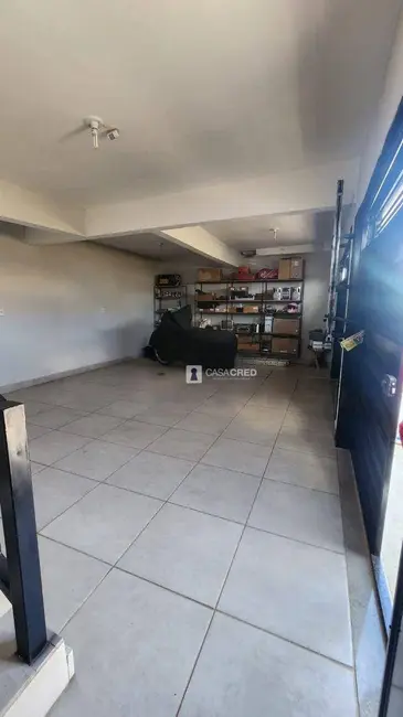 Foto 2 de Casa com 3 quartos à venda, 200m2 em Conjunto Habitacional Centenário, Varginha - MG