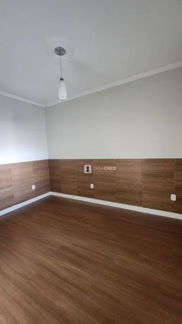 Casa com 2 quartos à venda, 200m2 em Conjunto Habitacional Centenário, Varginha - MG - imagem 3 Foto 3 de Casa com 2 quartos à venda, 200m2 em Conjunto Habitacional Centenário, Varginha - MG