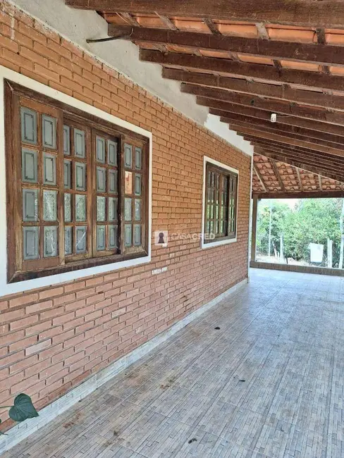 Foto 2 de Chácara com 2 quartos à venda, 880m2 em Varginha - MG