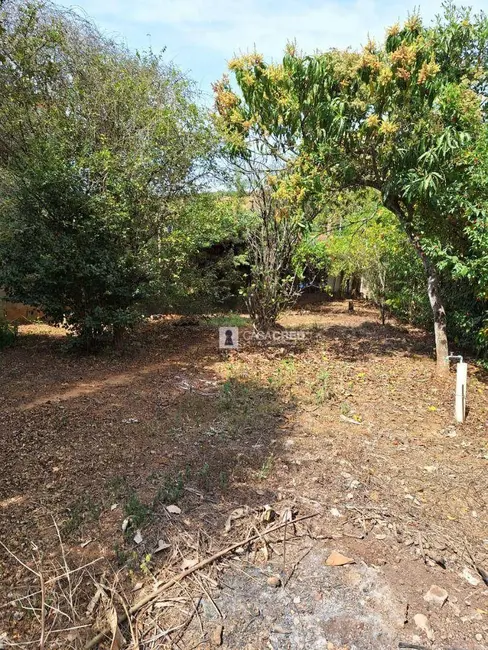 Chácara com 2 quartos à venda, 880m2 em Varginha - MG - imagem 9 Foto 9 de Chácara com 2 quartos à venda, 880m2 em Varginha - MG