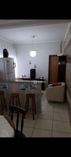 Casa com 2 quartos à venda, 200m2 em Imperial, Varginha - MG - imagem 3 Foto 3 de Casa com 2 quartos à venda, 200m2 em Imperial, Varginha - MG