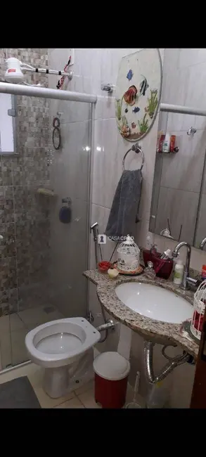 Casa com 2 quartos à venda, 200m2 em Imperial, Varginha - MG - imagem 9 Foto 9 de Casa com 2 quartos à venda, 200m2 em Imperial, Varginha - MG
