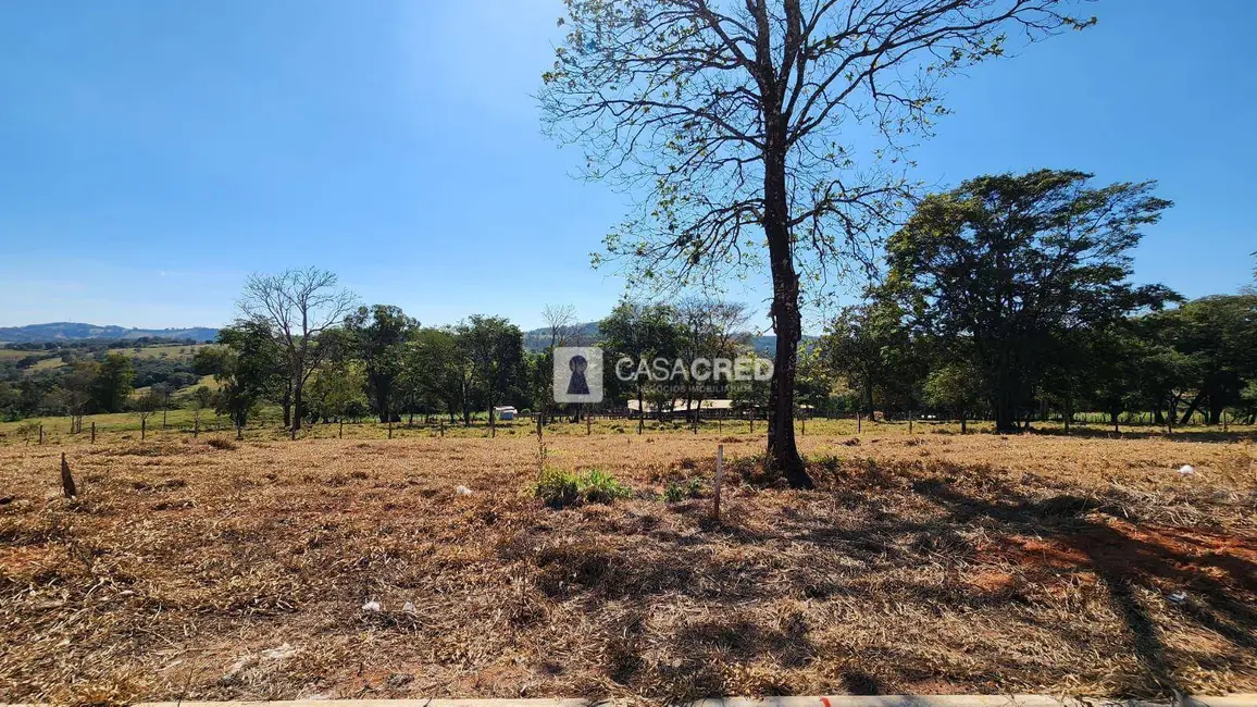 Foto 1 de Terreno / Lote à venda, 300m2 em Vargem, Varginha - MG