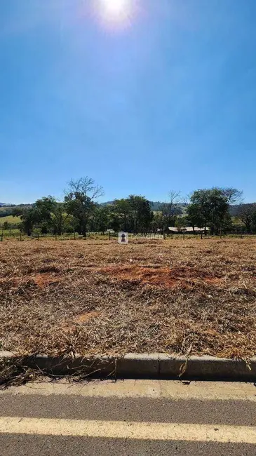 Foto 3 de Terreno / Lote à venda, 300m2 em Vargem, Varginha - MG