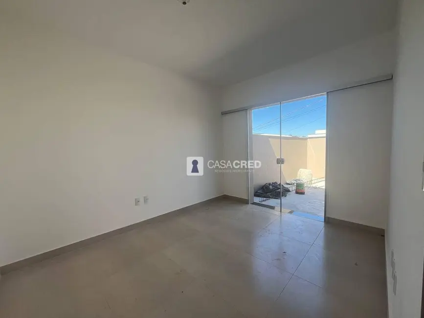 Foto 2 de Casa com 2 quartos à venda, 221m2 em Vargem, Varginha - MG