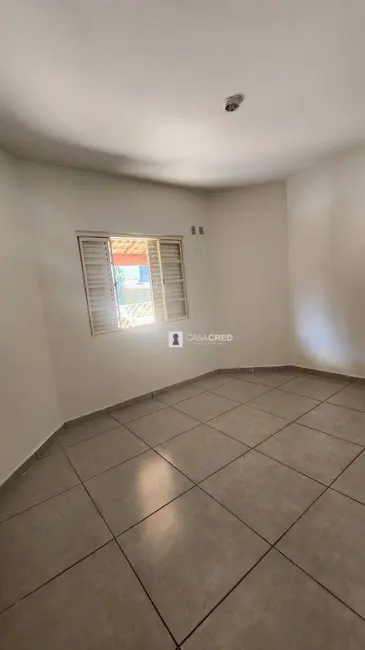 Casa com 3 quartos à venda, 180m2 em Parque Urupês, Varginha - MG - imagem 4 Foto 4 de Casa com 3 quartos à venda, 180m2 em Parque Urupês, Varginha - MG