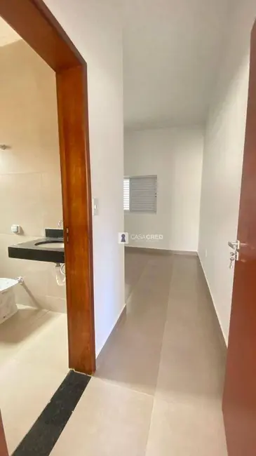 Casa com 2 quartos à venda, 200m2 em Alto da Figueira III, Varginha - MG - imagem 6 Foto 6 de Casa com 2 quartos à venda, 200m2 em Alto da Figueira III, Varginha - MG