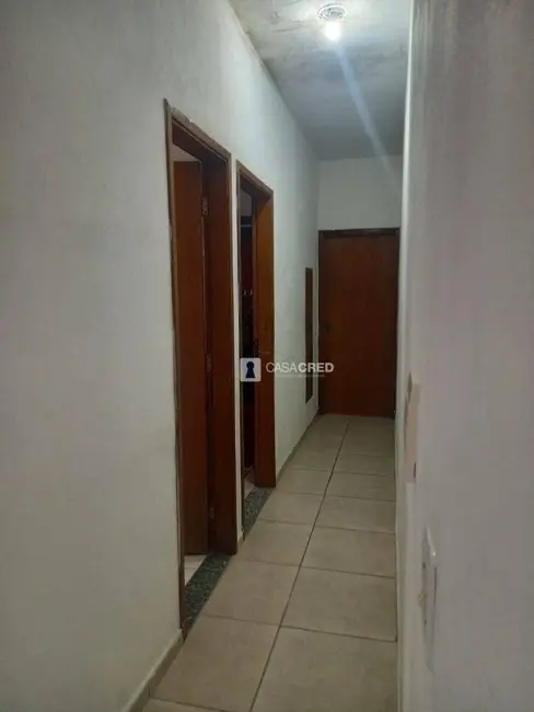 Casa com 2 quartos à venda, 100m2 em Vila Andere II, Varginha - MG - imagem 6 Foto 6 de Casa com 2 quartos à venda, 100m2 em Vila Andere II, Varginha - MG