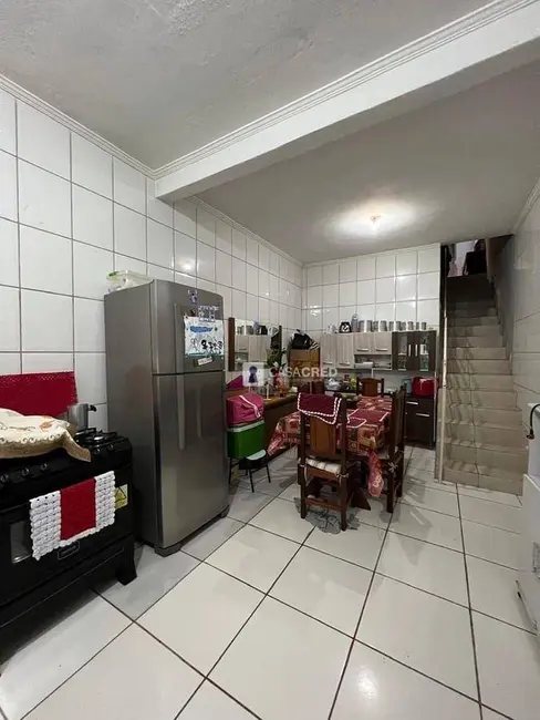 Casa com 2 quartos à venda, 100m2 em Vila Andere II, Varginha - MG - imagem 7 Foto 7 de Casa com 2 quartos à venda, 100m2 em Vila Andere II, Varginha - MG