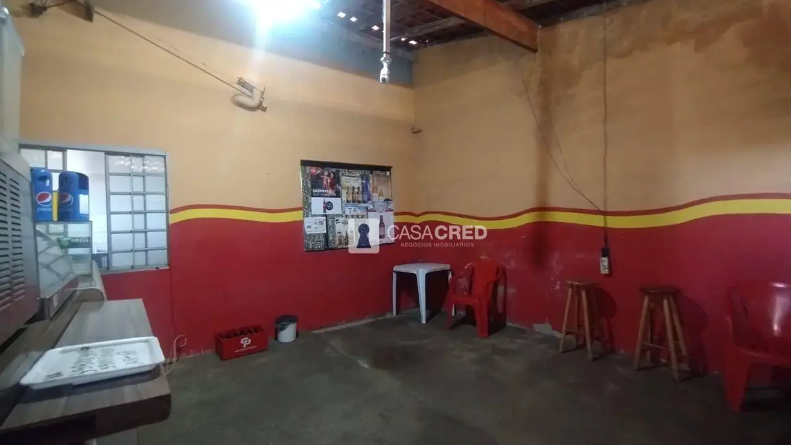 Casa com 2 quartos à venda, 200m2 em Dos Carvalhos, Varginha - MG - imagem 1 Foto 1 de Casa com 2 quartos à venda, 200m2 em Dos Carvalhos, Varginha - MG