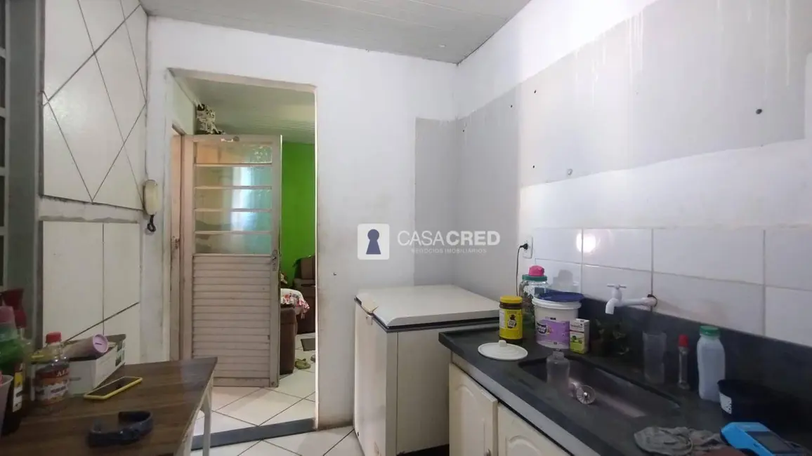 Casa com 2 quartos à venda, 200m2 em Dos Carvalhos, Varginha - MG - imagem 8 Foto 8 de Casa com 2 quartos à venda, 200m2 em Dos Carvalhos, Varginha - MG