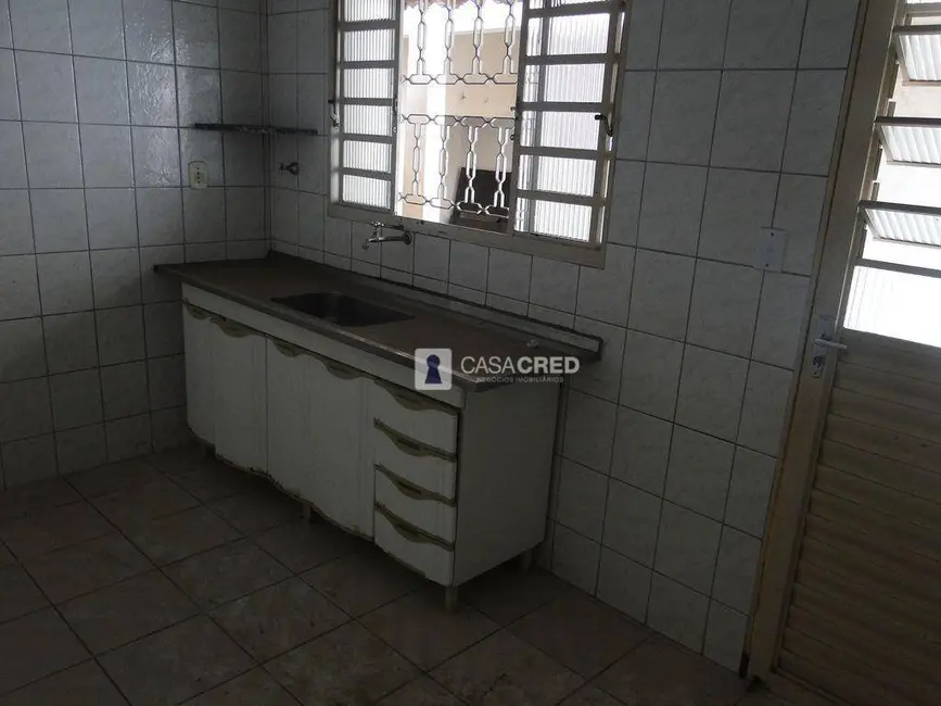 Casa com 3 quartos à venda, 260m2 em Damasco, Varginha - MG - imagem 4 Foto 4 de Casa com 3 quartos à venda, 260m2 em Damasco, Varginha - MG
