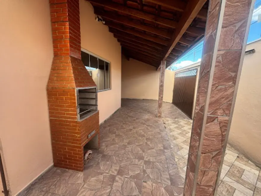 Casa com 2 quartos à venda, 250m2 em Varginha - MG - imagem 8 Foto 8 de Casa com 2 quartos à venda, 250m2 em Varginha - MG