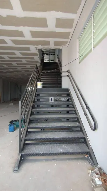 Foto 2 de Armazém / Galpão para alugar, 300m2 em Vila Paiva, Varginha - MG