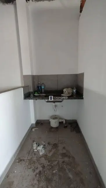 Foto 6 de Armazém / Galpão para alugar, 300m2 em Vila Paiva, Varginha - MG