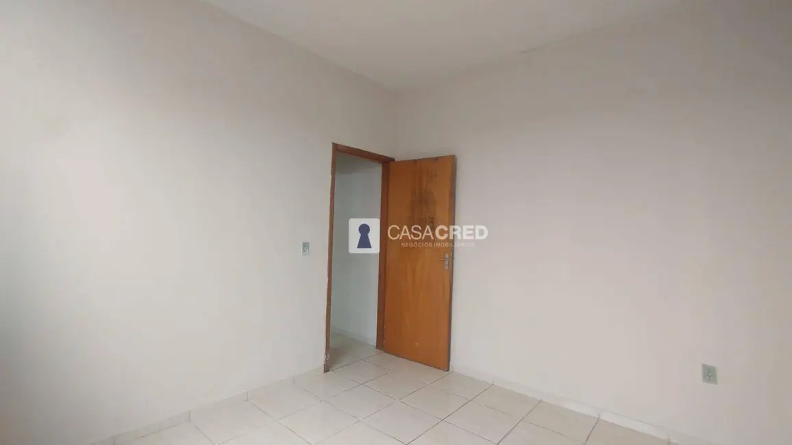 Casa com 2 quartos à venda, 100m2 em Jardim São Joaquim, Varginha - MG - imagem 6 Foto 6 de Casa com 2 quartos à venda, 100m2 em Jardim São Joaquim, Varginha - MG