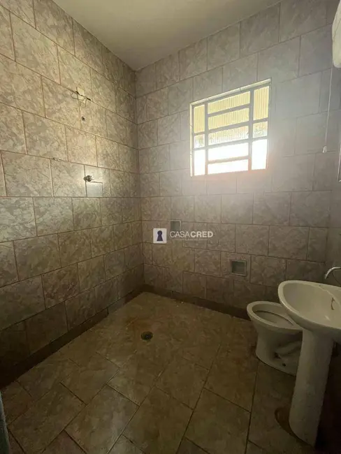 Casa com 3 quartos à venda, 210m2 em Jardim Estrela I, Varginha - MG - imagem 6 Foto 6 de Casa com 3 quartos à venda, 210m2 em Jardim Estrela I, Varginha - MG