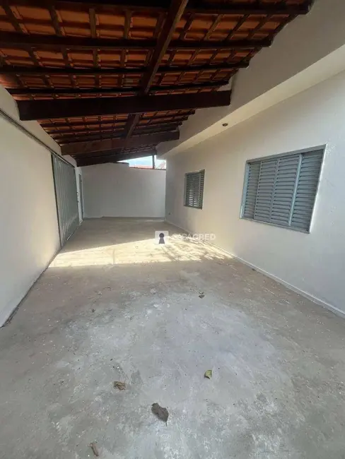 Foto 1 de Casa com 3 quartos à venda, 210m2 em Jardim Estrela I, Varginha - MG