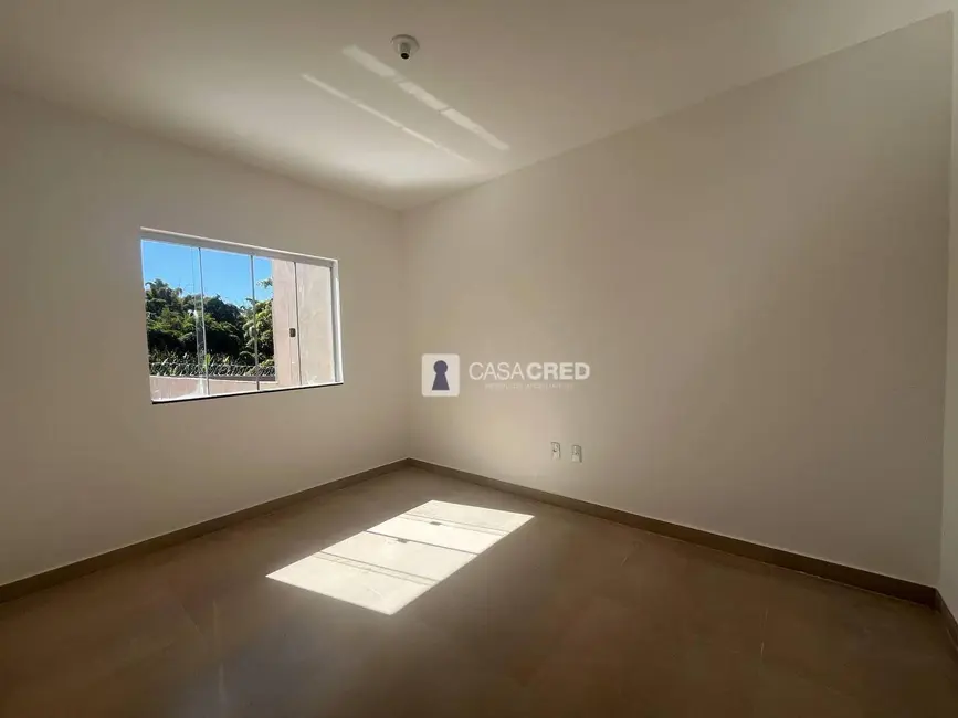 Casa com 2 quartos à venda, 220m2 em Vargem, Varginha - MG - imagem 3 Foto 3 de Casa com 2 quartos à venda, 220m2 em Vargem, Varginha - MG