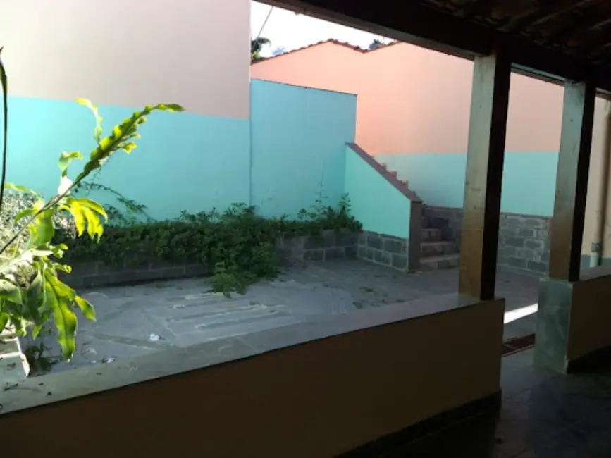 Casa com 5 quartos à venda, 270m2 em Vila Bueno, Varginha - MG - imagem 3 Foto 3 de Casa com 5 quartos à venda, 270m2 em Vila Bueno, Varginha - MG