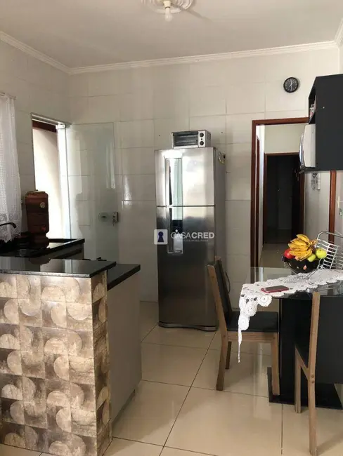 Casa com 2 quartos à venda, 100m2 em Princesa do Sul, Varginha - MG - imagem 4 Foto 4 de Casa com 2 quartos à venda, 100m2 em Princesa do Sul, Varginha - MG