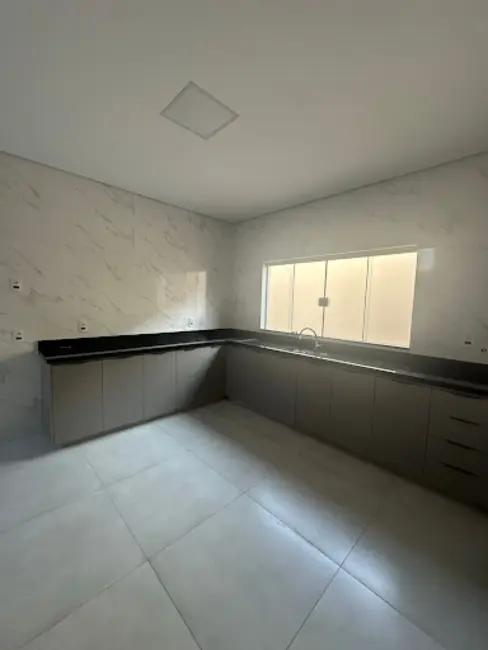 Foto 5 de Casa com 3 quartos à venda, 200m2 em Varginha - MG