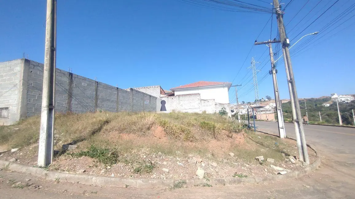 Terreno / Lote à venda, 202m2 em São Lucas, Varginha - MG - imagem 2 Foto 2 de Terreno / Lote à venda, 202m2 em São Lucas, Varginha - MG