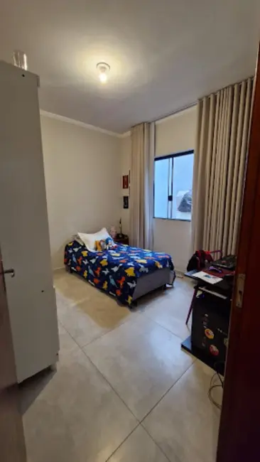 Casa com 2 quartos à venda, 151m2 em Varginha - MG - imagem 8 Foto 8 de Casa com 2 quartos à venda, 151m2 em Varginha - MG
