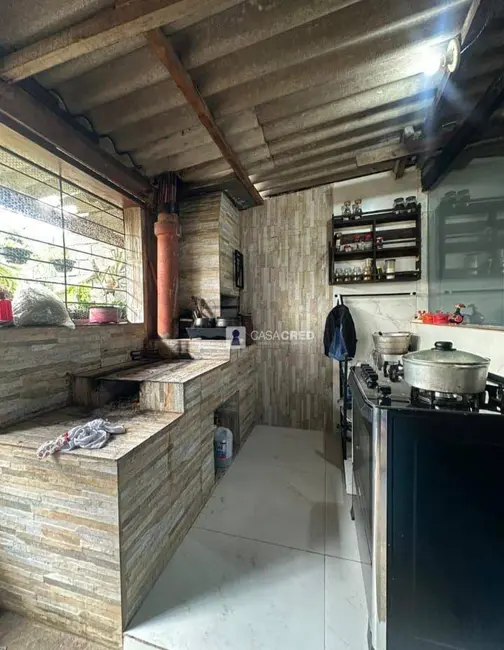 Casa com 2 quartos à venda, 180m2 em Centro, Varginha - MG - imagem 1 Foto 1 de Casa com 2 quartos à venda, 180m2 em Centro, Varginha - MG