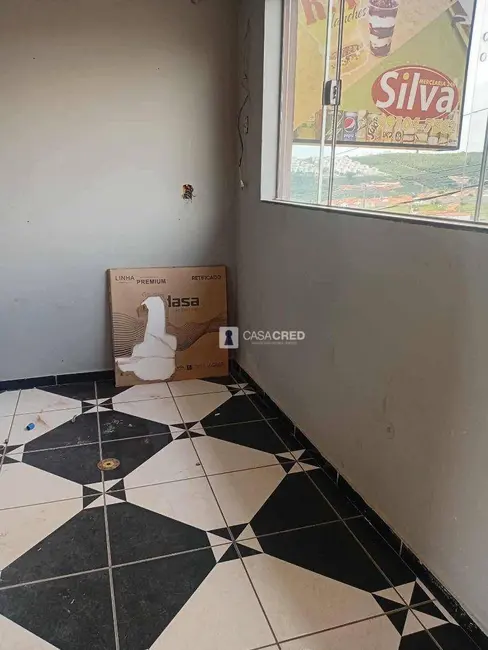 Casa com 2 quartos à venda, 200m2 em Dos Carvalhos, Varginha - MG - imagem 4 Foto 4 de Casa com 2 quartos à venda, 200m2 em Dos Carvalhos, Varginha - MG