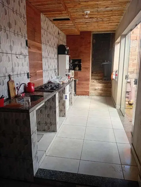 Casa com 2 quartos à venda, 200m2 em Dos Carvalhos, Varginha - MG - imagem 1 Foto 1 de Casa com 2 quartos à venda, 200m2 em Dos Carvalhos, Varginha - MG