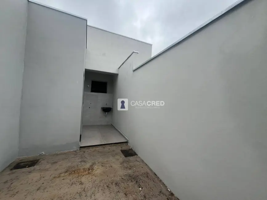 Foto 9 de Casa com 2 quartos à venda, 43m2 em Varginha - MG