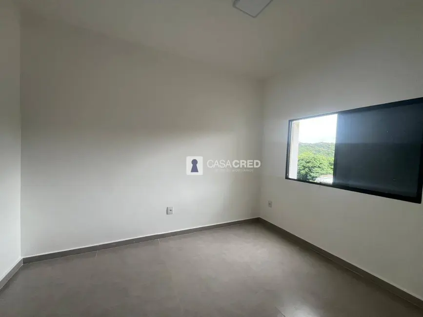 Foto 5 de Casa com 2 quartos à venda, 43m2 em Varginha - MG