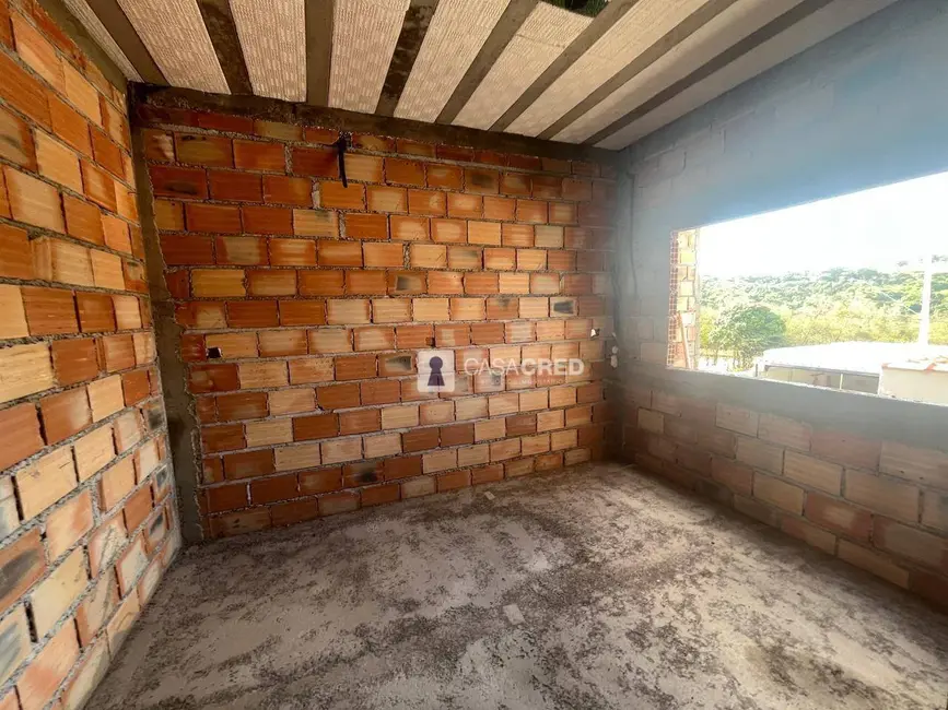 Casa com 2 quartos à venda, 54m2 em Varginha - MG - imagem 5 Foto 5 de Casa com 2 quartos à venda, 54m2 em Varginha - MG