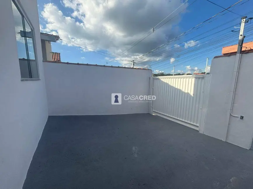 Foto 1 de Casa com 2 quartos à venda, 100m2 em Jardim São Joaquim, Varginha - MG