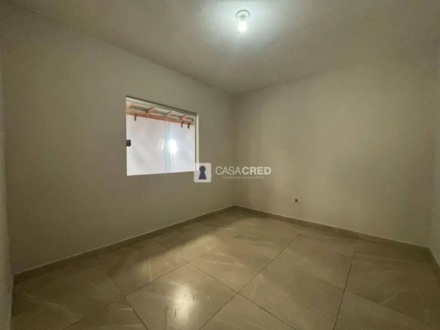 Foto 4 de Casa com 2 quartos à venda, 100m2 em Jardim São Joaquim, Varginha - MG