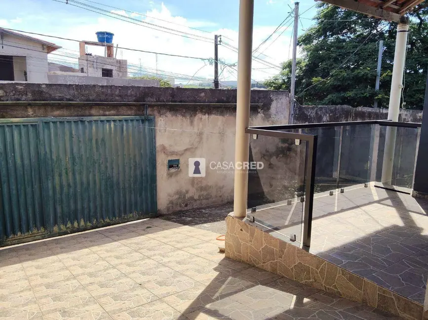 Foto 2 de Casa com 3 quartos à venda, 200m2 em Eldorado, Varginha - MG