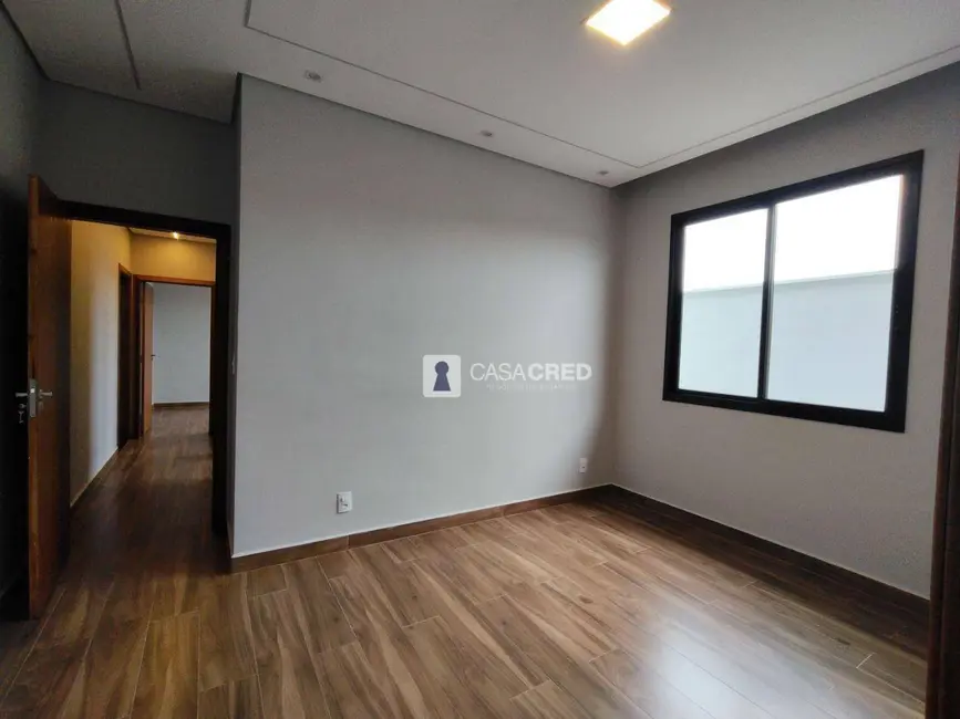 Foto 6 de Casa com 2 quartos à venda, 220m2 em Fausto Ribeiro, Varginha - MG