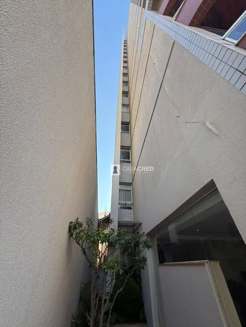 Foto 2 de Apartamento com 2 quartos à venda, 159m2 em Centro, Varginha - MG