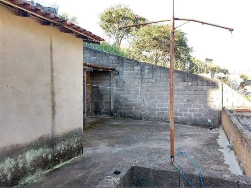 Foto 5 de Casa com 2 quartos à venda, 205m2 em Jardim Renata, Varginha - MG