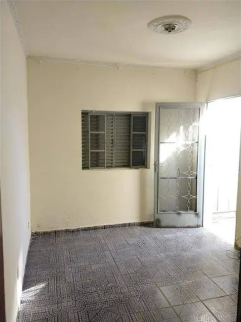 Foto 2 de Casa com 2 quartos à venda, 205m2 em Jardim Renata, Varginha - MG