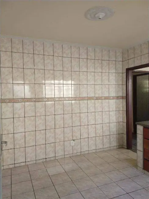 Foto 7 de Casa com 2 quartos à venda, 205m2 em Jardim Renata, Varginha - MG