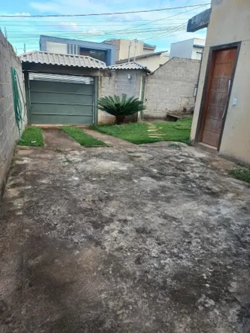 Foto 6 de Casa com 2 quartos à venda, 250m2 em Varginha - MG